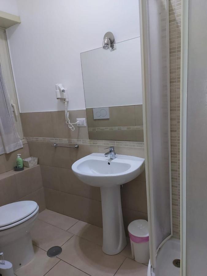 Guest House San Pietro Рим Екстер'єр фото