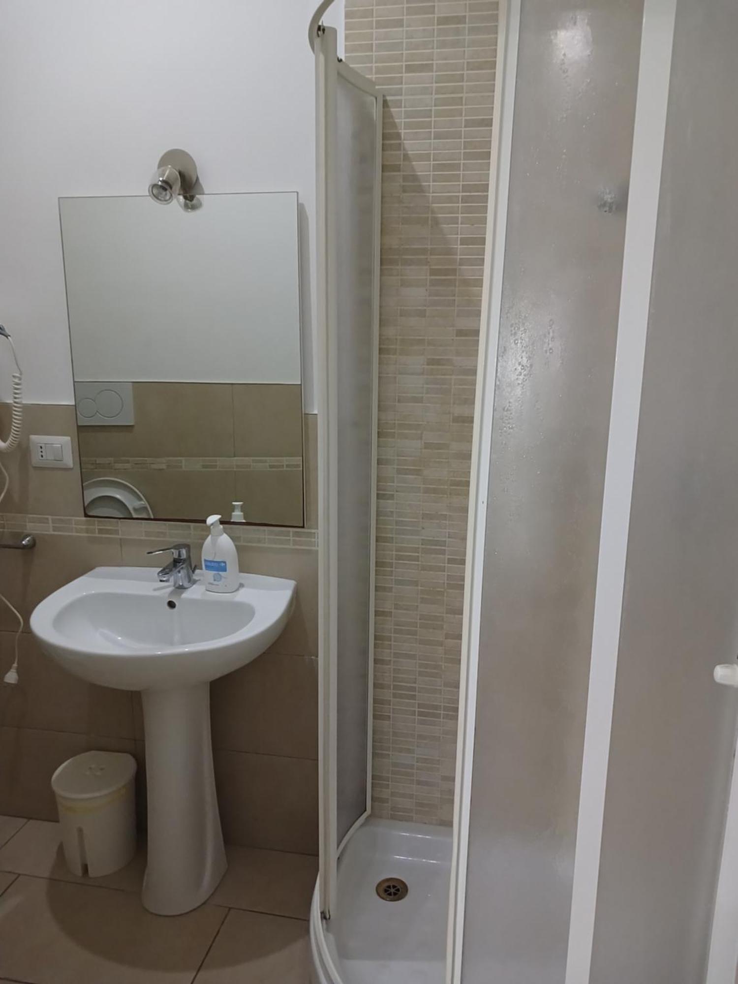 Guest House San Pietro Рим Екстер'єр фото